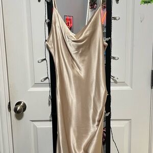 Bebe Satin Dress in Cream